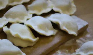 Ile kcal mają kopytka? Sprawdź, co wpływa na ich kaloryczność