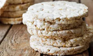 Ile kalorii mają wafle ryżowe? Zaskakujące fakty o ich kaloryczności