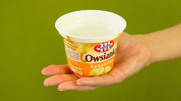 Ile kalorii ma owsianka z bananem? Sprawdź, co wpływa na kaloryczność