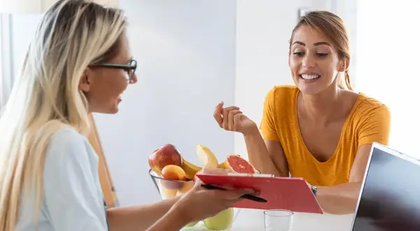 Ile kcal dziennie mężczyzna powinien spożywać, aby schudnąć?