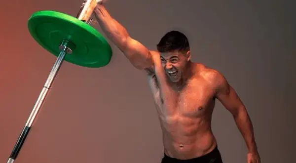 Trening siłowy - ile kalorii spalasz i jak wpływa na metabolizm
