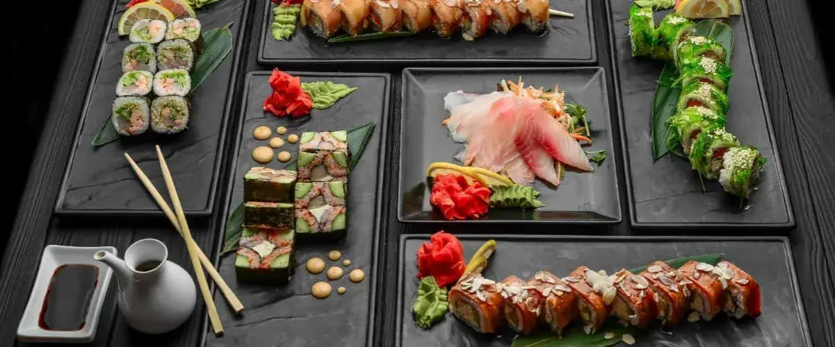 Ile kcal ma sushi? Zaskakujące różnice w kaloryczności!