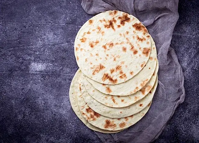 Zdjęcie Czy tortilla tuczy? Odkryj prawdę o kaloriach i diecie