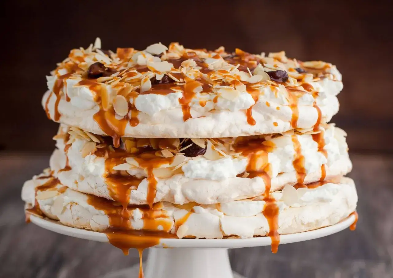 Zdjęcie Ile kcal ma tort? Poznaj kaloryczność różnych rodzajów ciast